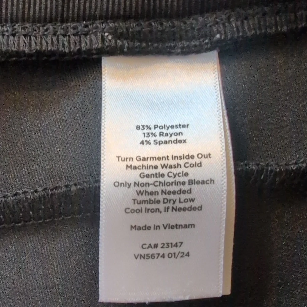 T By Talbots Black Athleisure Joggers Size Large